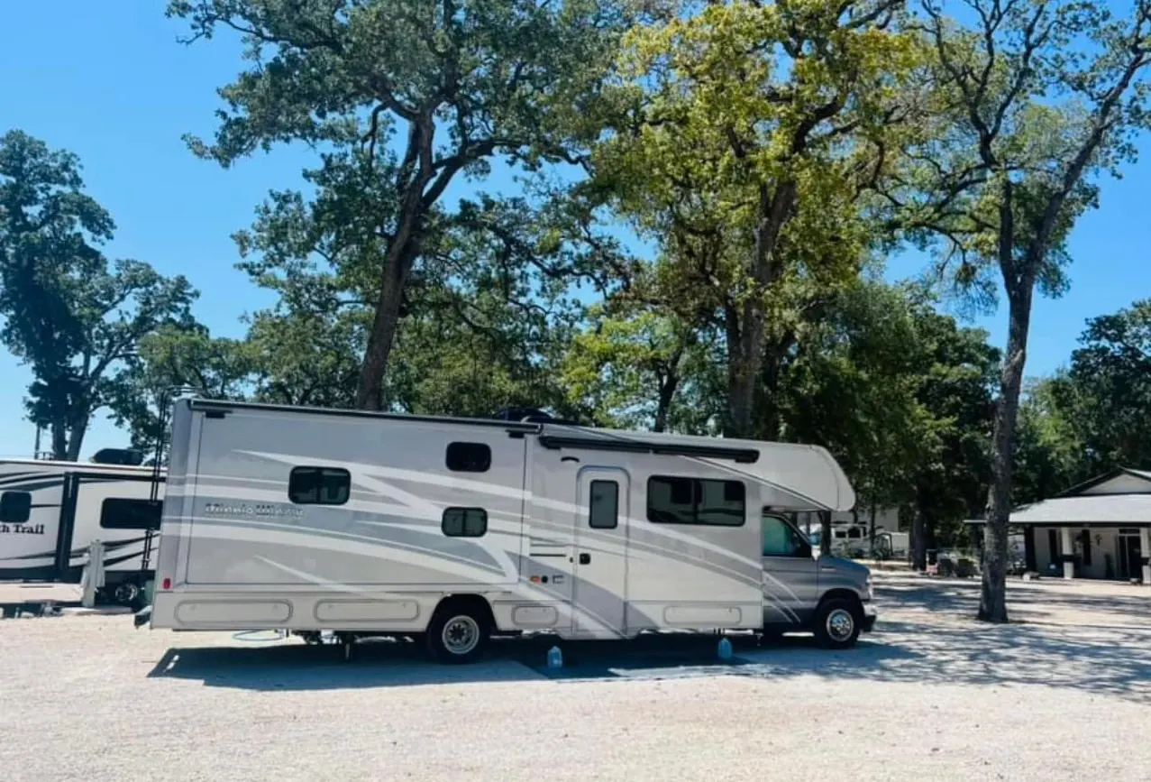 RV Parking at Magnolia RV Resort